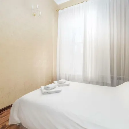 On Deribasovskaya Street Apartment *