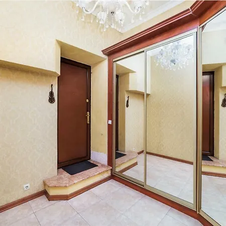 Apartment On Deribasovskaya Street